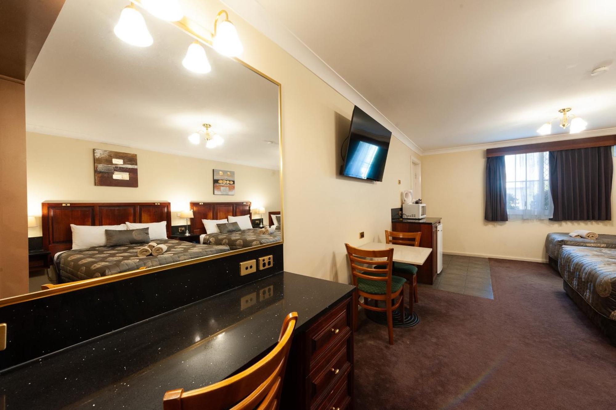 Albury Georgian Motel & Suites Exterior foto